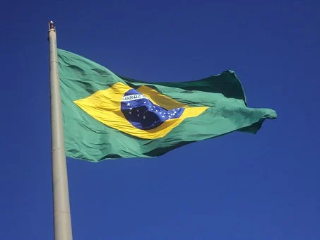 Nhiệt liệt chúc mừng Lễ kỷ niệm 200 năm Độc lập của Brazil!